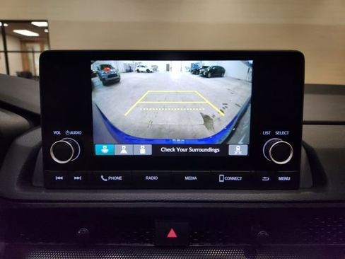 Used 2024 Honda CR-V EX image 15