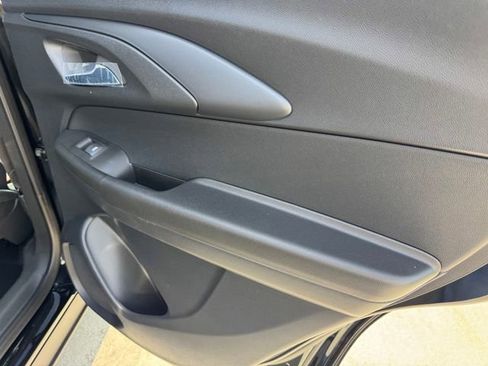 New 2026 Chevrolet TrailBlazer RS w/ Convenience Package image 10