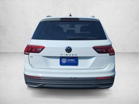 Used 2024 Volkswagen Tiguan SE FWD image 6