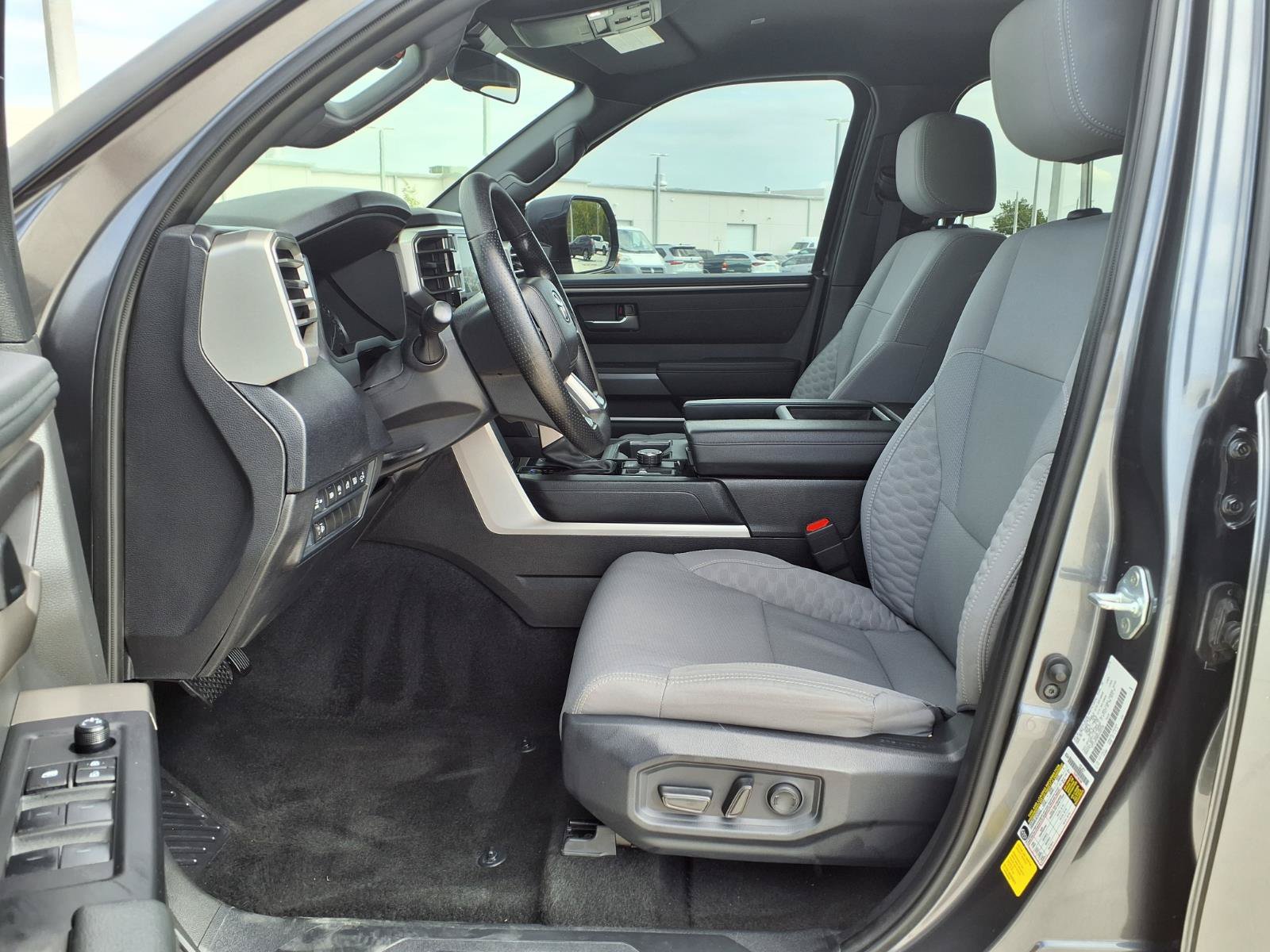 Used 2025 Toyota Tundra SR5 w/ SR5 Convenience Package AWD/4WD image 25