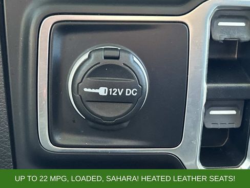 Used 2021 Jeep Wrangler Unlimited Sahara w/ Dual Top Group AWD/4WD image 24