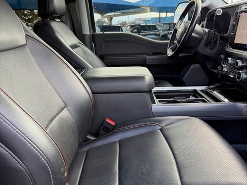 Used 2024 Ford F250 Lariat w/ Sport Appearance Package image 9