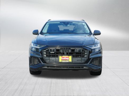 Used 2022 Audi Q8 Prestige image 2