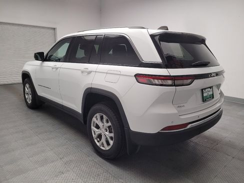 Used 2023 Jeep Grand Cherokee Limited w/ MOPAR Finishing Package AWD/4WD image 5