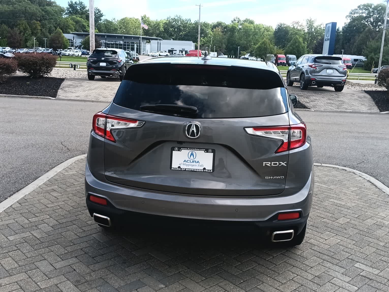 Used 2023 Acura RDX w/ Technology Package AWD/4WD image 4