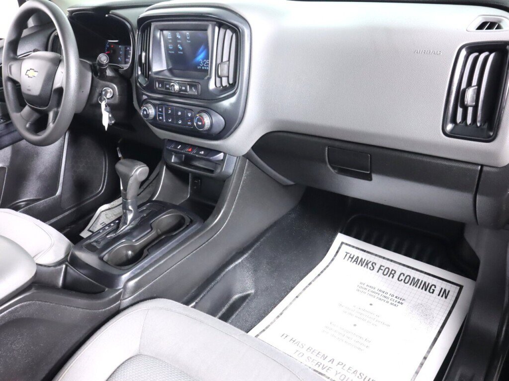 Used 2018 Chevrolet Colorado W/T RWD image 27