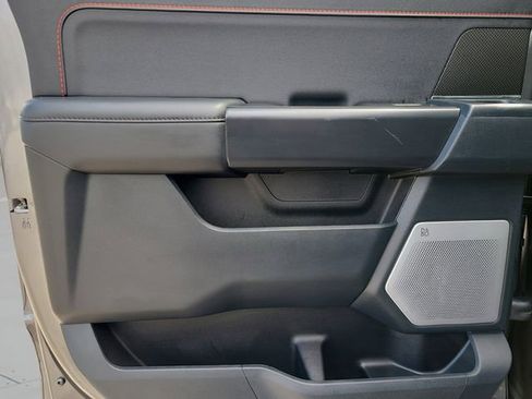 Used 2025 Ford F150 Raptor AWD/4WD image 11