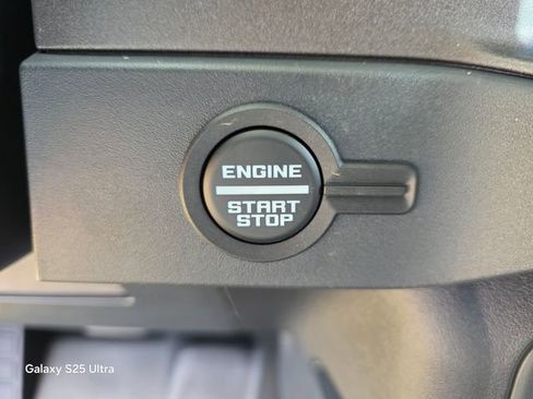 New 2026 Ford Bronco Badlands AWD/4WD image 26