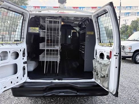 Used 2012 Ford E-150 and Econoline 150 w/ Commercial Cargo Van Pkg RWD image 10