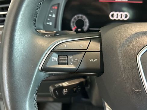 Used 2022 Audi Q7 Premium Plus image 14