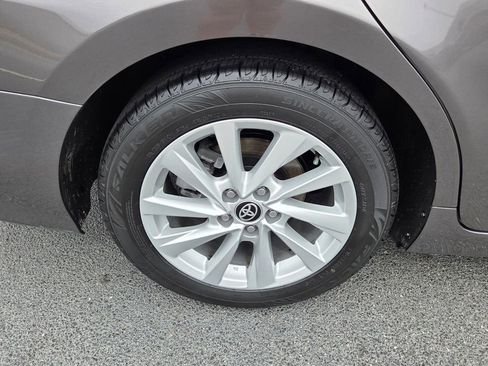 Used 2024 Toyota Camry LE w/ Convenience Package image 13
