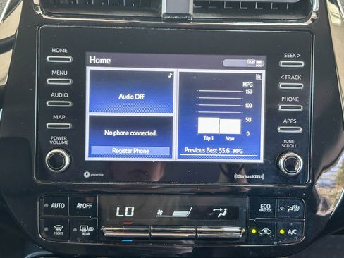 Used 2022 Toyota Prius XLE FWD image 14