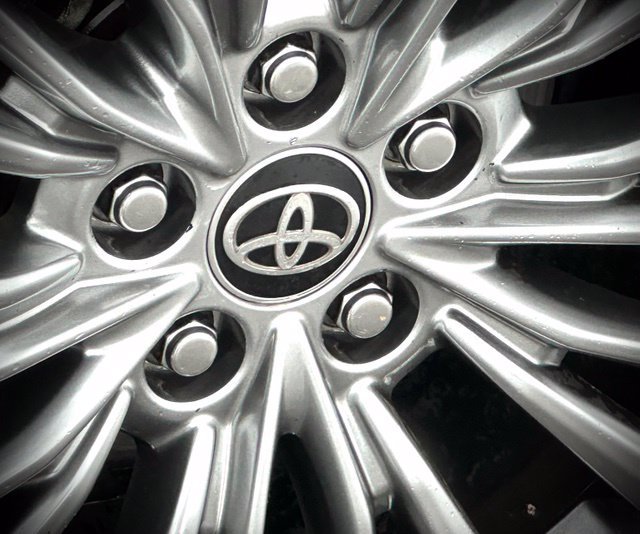 Used 2021 Toyota Avalon Limited w/ Advanced Safety Package FWD image 10