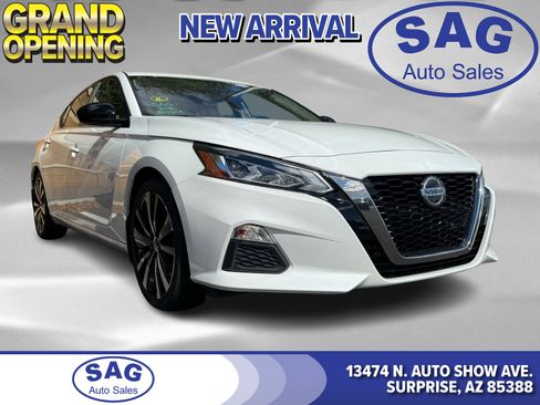 Used 2022 Nissan Altima 2.5 SR image 1