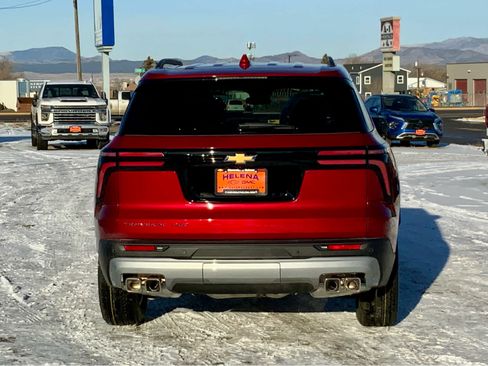 New 2026 Chevrolet Traverse LT w/ LPO, Floor Liner Package image 4