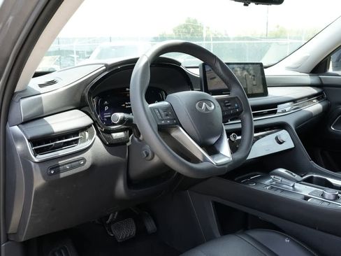 Certified 2025 INFINITI QX60 Luxe w/ Vision Package FWD image 16