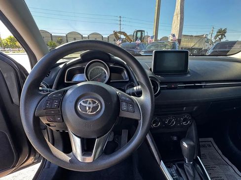 Used 2018 Toyota Yaris iA image 15