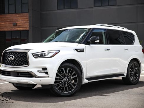 Used 2021 INFINITI QX80 Premium Select w/ All-Season Package AWD/4WD image 3