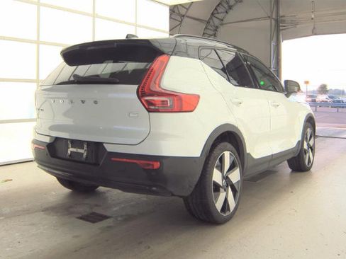 Used 2023 Volvo XC40 Recharge Ultimate AWD/4WD image 5