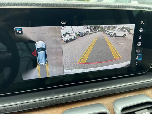 Used 2022 Mercedes-Benz GLE 350 image 29