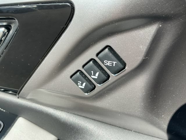 Used 2022 Subaru Outback Limited AWD/4WD image 29