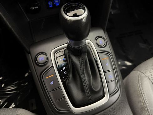 Used 2018 Hyundai Kona Limited image 26