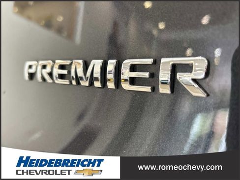 Used 2022 Chevrolet Blazer Premier w/ Enhanced Convenience Package AWD/4WD image 35