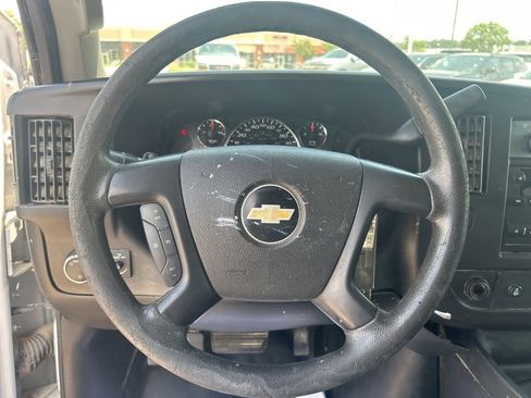 Used 2016 Chevrolet Express 2500 LS image 15