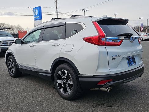 Used 2019 Honda CR-V Touring image 6