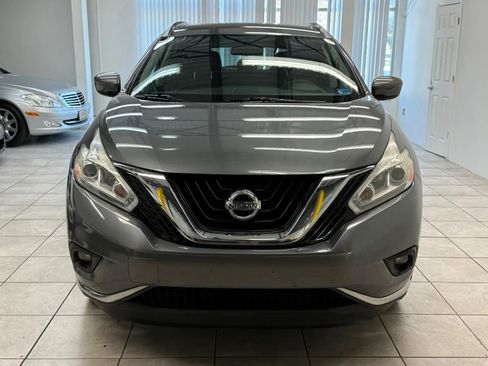 Used 2016 Nissan Murano SV image 2