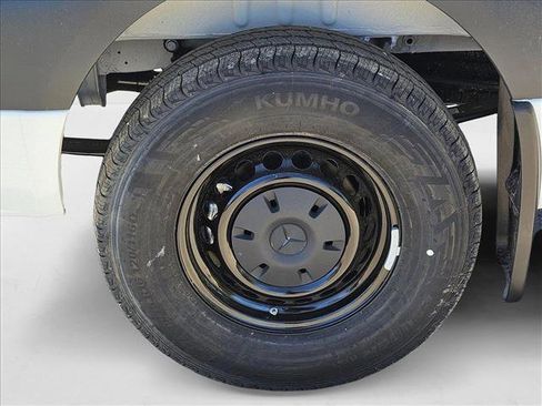 New 2025 Mercedes-Benz Sprinter 2500 image 9