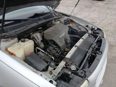 Used 2002 Buick Le Sabre Custom image 17