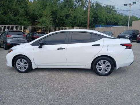 Used 2025 Nissan Versa S w/ Trunk Package FWD image 8