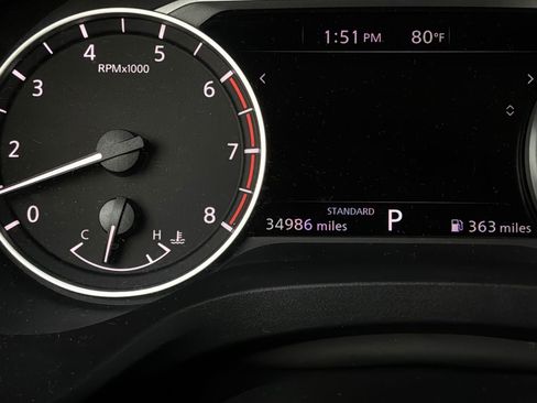 Used 2025 Nissan Rogue SV FWD image 38