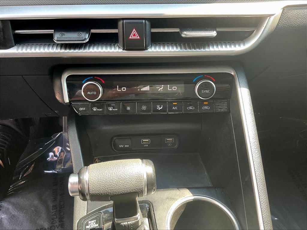 Used 2022 Kia K5 LXS FWD image 16