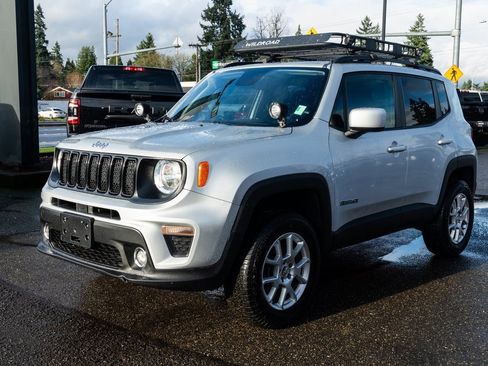 Used 2020 Jeep Renegade Latitude image 3