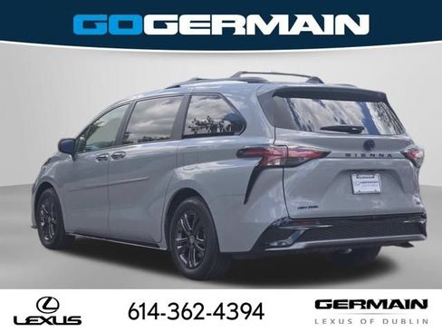 Used 2025 Toyota Sienna XSE w/ XSE Plus Package AWD/4WD image 10