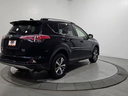 Used 2017 Toyota RAV4 XLE image 5