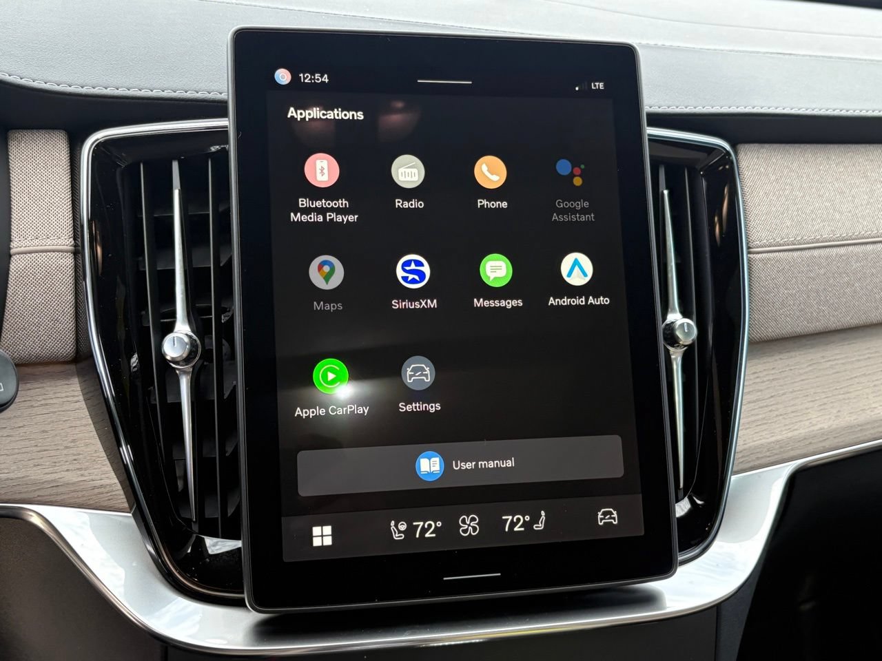 New 2026 Volvo XC90 B6 Plus AWD/4WD image 16