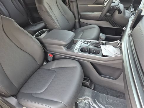 New 2027 Kia Carnival SX w/ Dark Edition Package FWD image 14