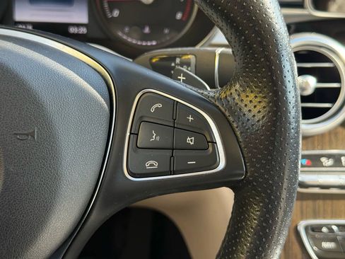 Used 2018 Mercedes-Benz C 300 4MATIC Sedan image 13