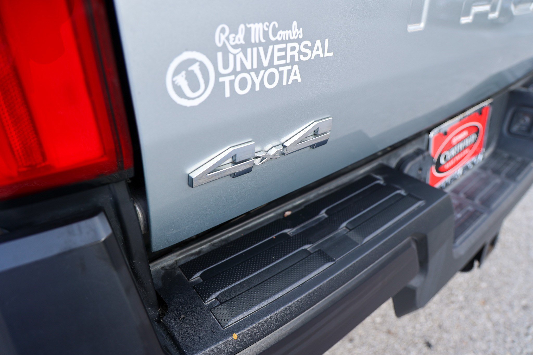 Certified 2025 Toyota Tacoma SR AWD/4WD image 14