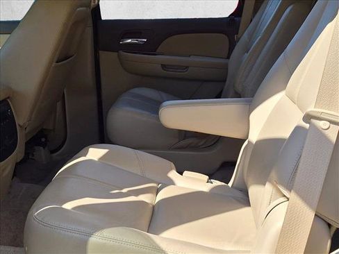 Used 2009 GMC Yukon SLT AWD/4WD image 13