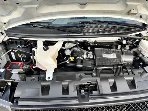 Used 2019 Chevrolet Express 2500 w/ Driver Convenience Package image 26