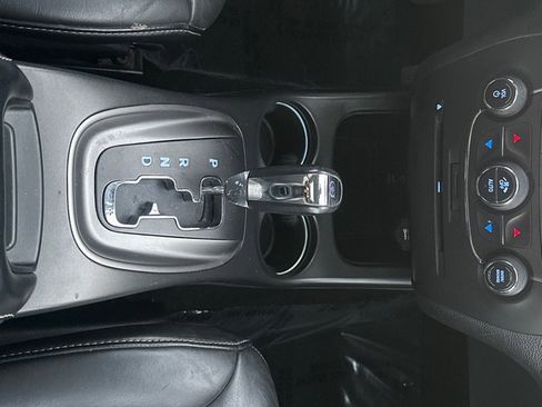 Used 2020 Dodge Journey Crossroad image 26