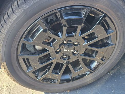 Used 2022 Kia Telluride EX w/ EX Premium Package AWD/4WD image 10