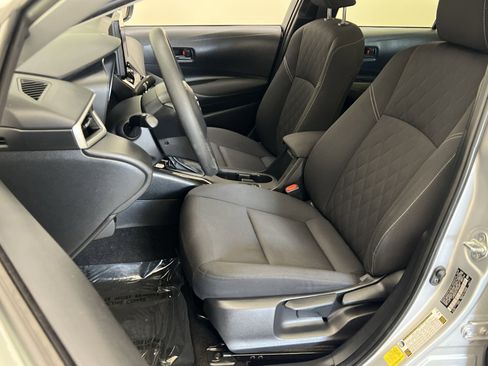 Used 2023 Toyota Corolla LE image 11