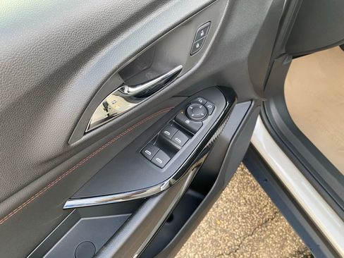 New 2026 Chevrolet Trax RS w/ Sunroof Package image 10