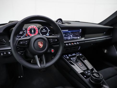 New 2026 Porsche 911 Carrera GTS image 4