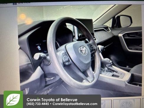 Used 2023 Toyota RAV4 LE image 16
